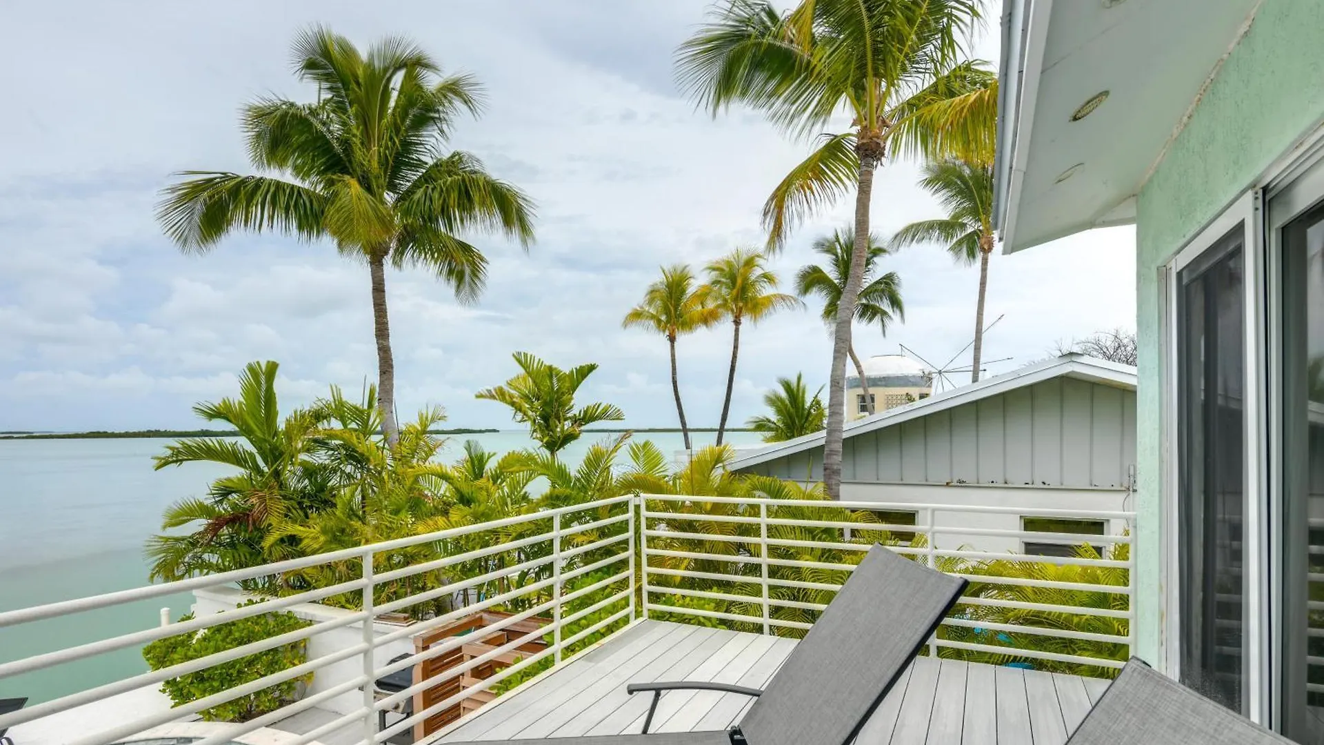 Dock And Balcony Serene Big Coppitt Key Escape Key West