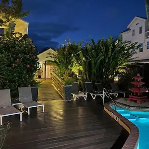 3* Herberg Douglas House