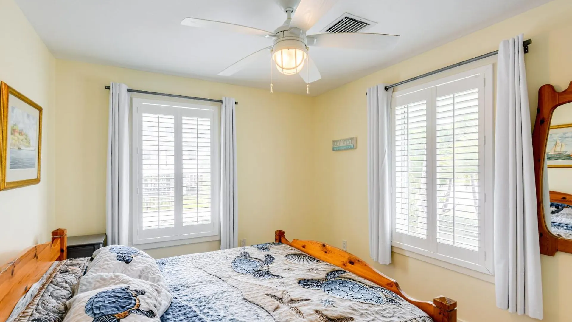 Dock And Balcony Serene Big Coppitt Key Escape كي وست بيت للعطل